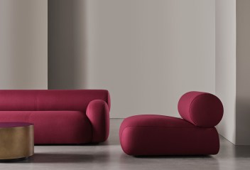 Oscar sofa and armchair 12-1830x1245
